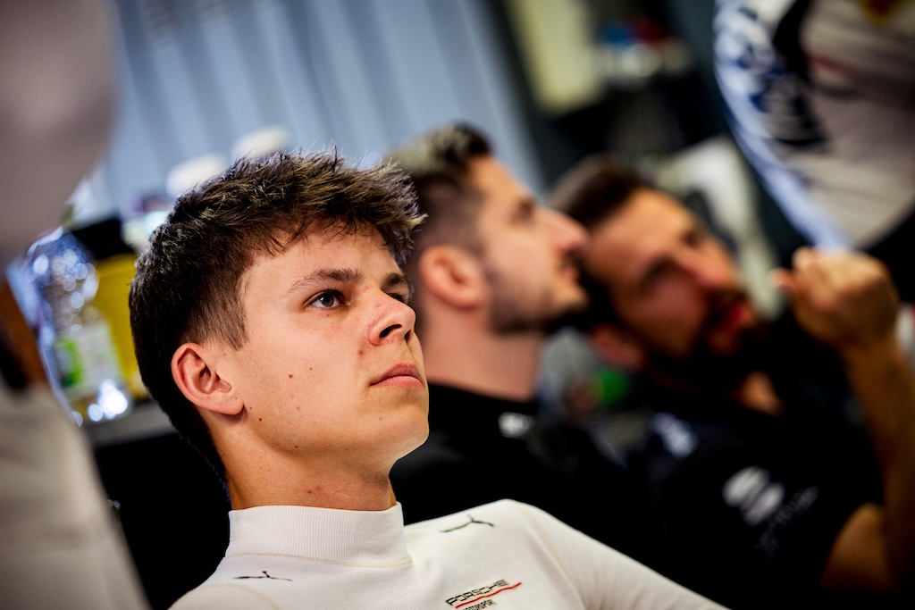 Bastian Buus sendt ud af kampen på Monza.
(Foto: Lionspeed GP)